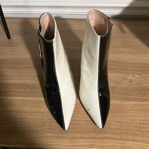 Black And White Patent leather Heeled Boot